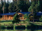 Chaunigan Lake Lodge 