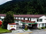 Harrison Village Motel